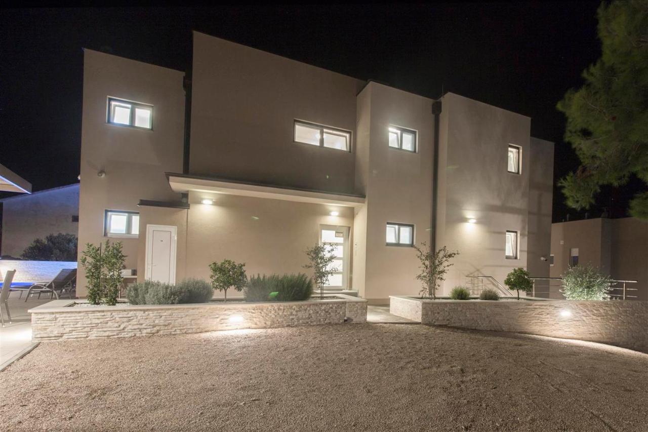 Villa Top Of Murter, Three Bedroom Apartment Bagian luar foto