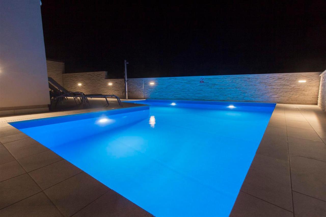 Villa Top Of Murter, Three Bedroom Apartment Bagian luar foto