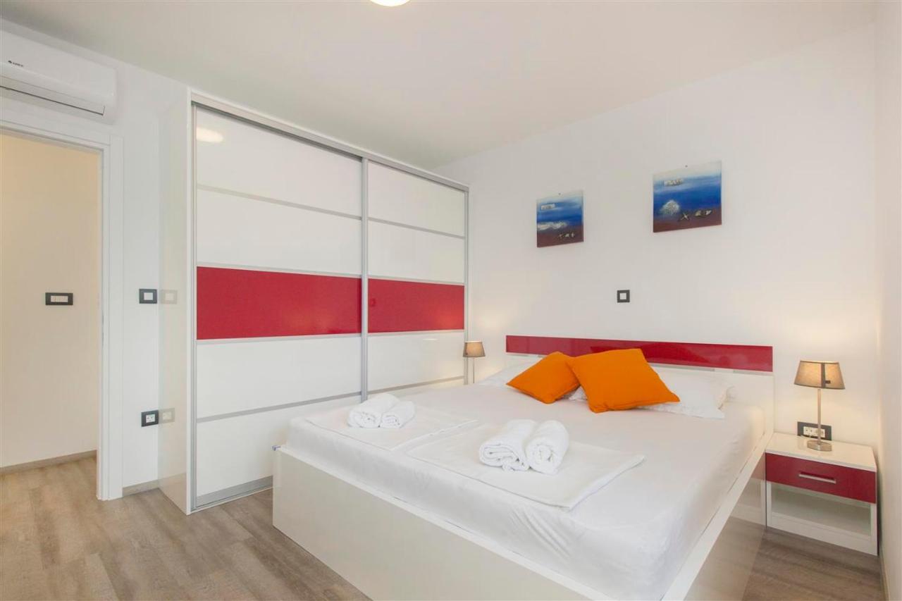 Villa Top Of Murter, Three Bedroom Apartment Bagian luar foto